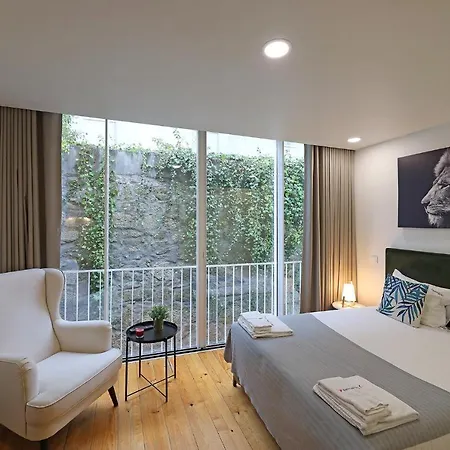 Flh Santa Catarina Simplistic Studio *